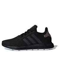 (WMNS) adidas Swift Run 'Core Black' B37723