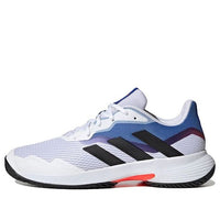 حذاء تنس adidas Courtjam Control باللونين الأبيض والأسود والأزرق HQ8468