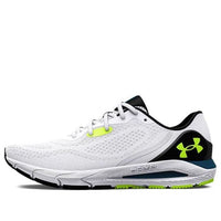 حذاء HOVR Sonic 5 CN من Under Armour باللون الأبيض 3025649-100