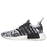 (WMNS) adidas NMD_R1 'Grey Carbon Digi Camo' IE9613