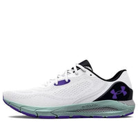 (WMNS) حذاء HOVR Sonic 5 من Under Armour باللون الأبيض والأسود 3024906-103