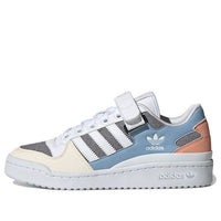 (WMNS) حذاء تزلج كاجوال adidas originals Forum Low مقاوم للتآكل ومضاد للانزلاق باللون الأبيض والأزرق والرمادي GZ4405