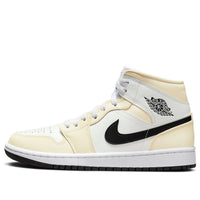 (WMNS) حذاء Air Jordan 1 Mid "حليب جوز الهند" BQ6472-121