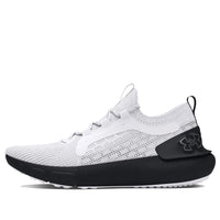 حذاء HOVR Phantom 3 SE Reflect من Under Armour باللون الأبيض العاكس 3027154-100