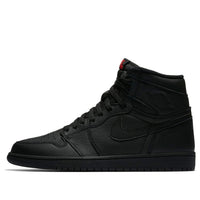حذاء Air Jordan 1 Retro High OG "Triple Black" رقم 555088-022