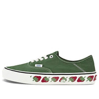 حذاء تزلج خفيف الوزن مانع للانزلاق من Vans Original Low Top للجنسين، أخضر VN0A3MU6VL9
