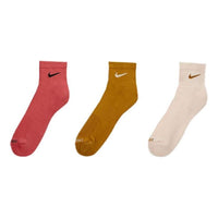جوارب Nike Everyday Plus المبطنة للتدريب للكاحل (3 أزواج) "متعددة الألوان" SX6890-992