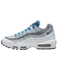 حذاء Nike Air Max 95 Essential باللون الأبيض والأزرق الصناعي 749766-102