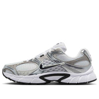 (WMNS) Nike V5 RNR 'White Vast Grey Silver Black' HQ7901-107