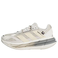 (WMNS) أديداس Adistar 3 "وارم فانيلا" JP7395