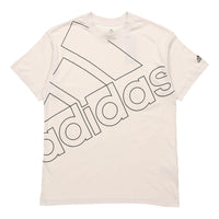 adidas U Favs Q1 T تي شيرت رياضي كاجوال برقبة دائرية وأكمام قصيرة باللون الأبيض الكريمي GK9423