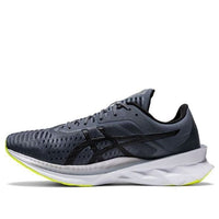 حذاء ASICS Novablast 'Sheet Rock' 1011A681-020