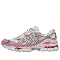 حذاء ASICS Gel-NYC "كريمي معدني بيج وردي" 1203A383-104