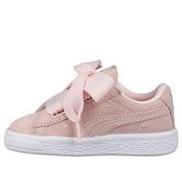 (PS) حذاء رياضي PUMA Suede Heart Ps باللون الوردي 365136-03