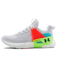 (WMNS) حذاء HOVR Apex من Under Armour باللون الرمادي البرتقالي 3022209-100