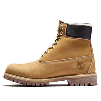 حذاء Timberland الفاخر المقاوم للماء والمبطن الدافئ بطول 6 بوصات من جلد النوبوك القمحي A2E31231