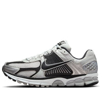 Nike Zoom Vomero 5 'Metallic Silver Black' FJ4151-004
